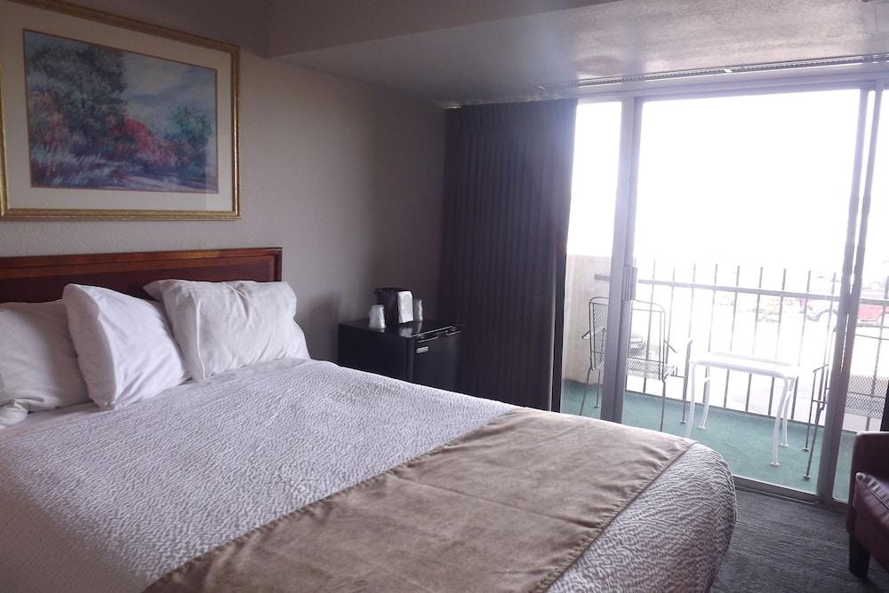 Satellite Hotel Colorado Springs Zewnętrze zdjęcie
