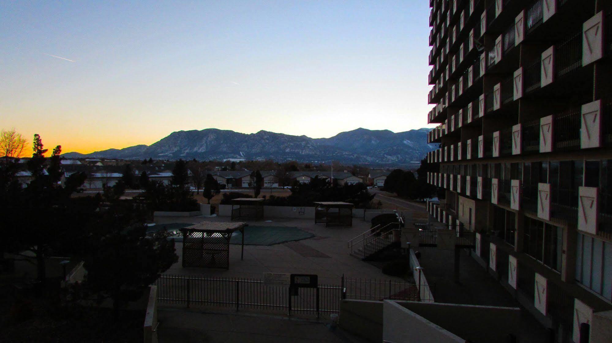 Satellite Hotel Colorado Springs Zewnętrze zdjęcie